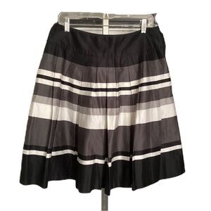 2/$15 H&M pleated skirt. Size 12
